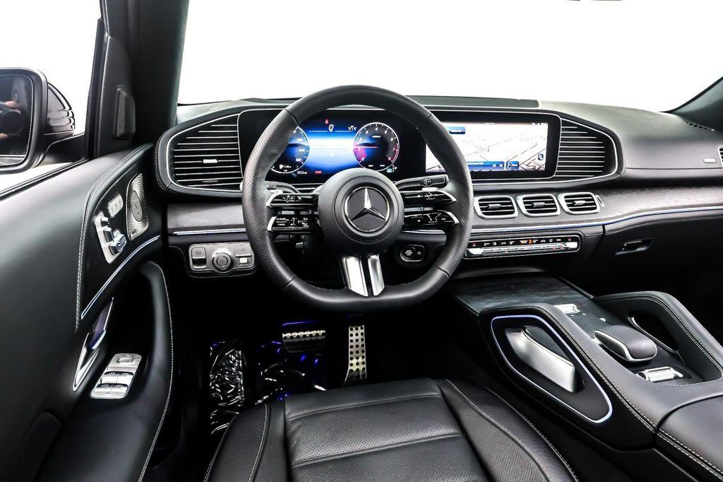 new 2026 Mercedes-Benz GLS 580 car, priced at $125,920