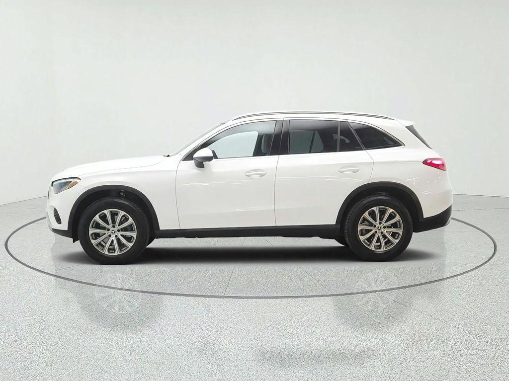 Mercedes-Benz GLC view 8