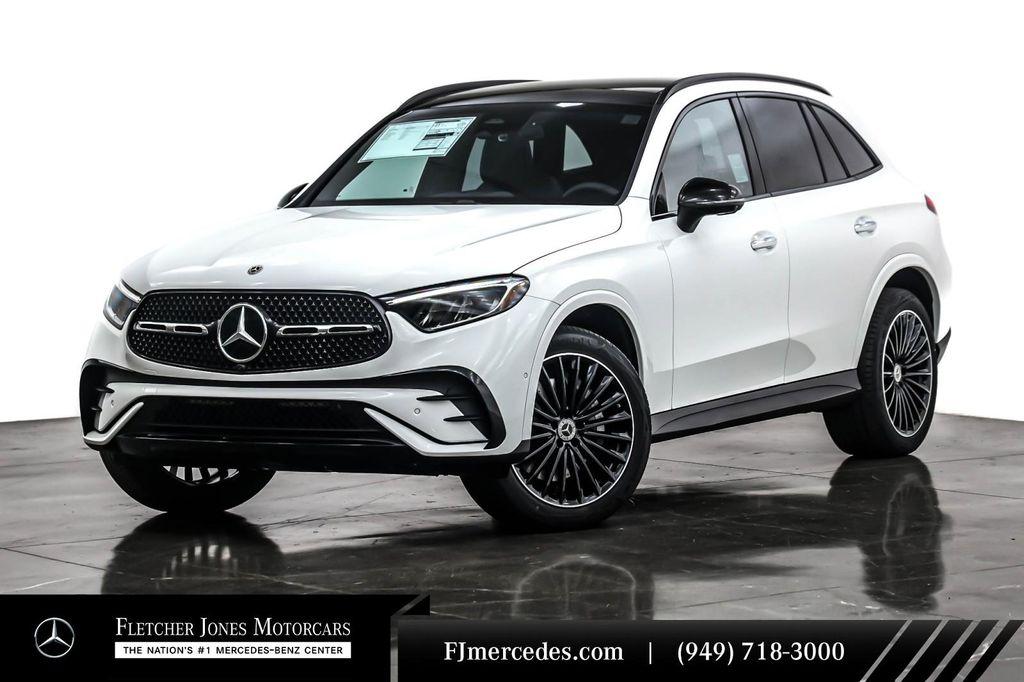 new 2026 Mercedes-Benz GLC 300 car, priced at $61,070