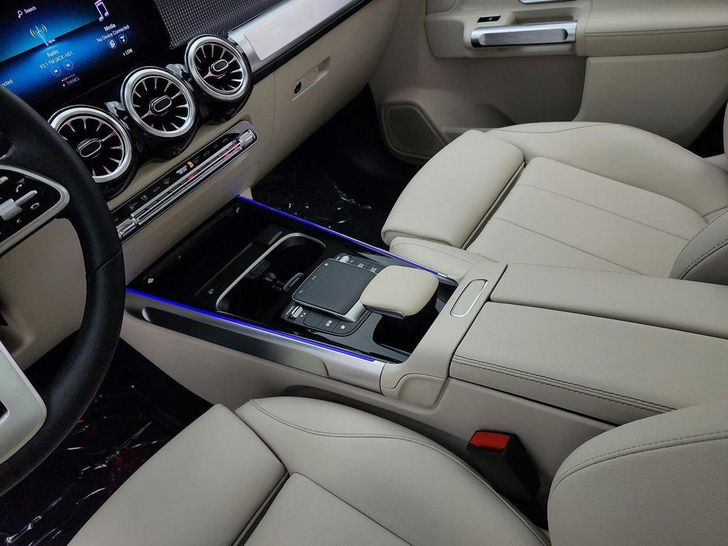 used 2022 Mercedes-Benz GLB 250 car, priced at $25,975
