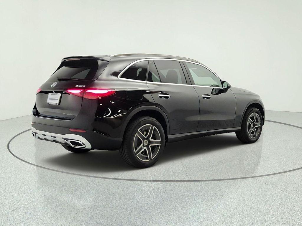 new 2026 Mercedes-Benz GLC 300 car, priced at $58,735