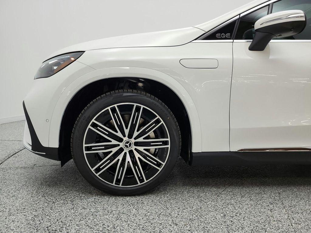 new 2026 Mercedes-Benz EQE 320 car, priced at $78,295