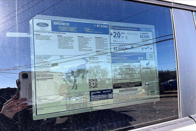 new 2025 Ford Bronco car, priced at $50,734