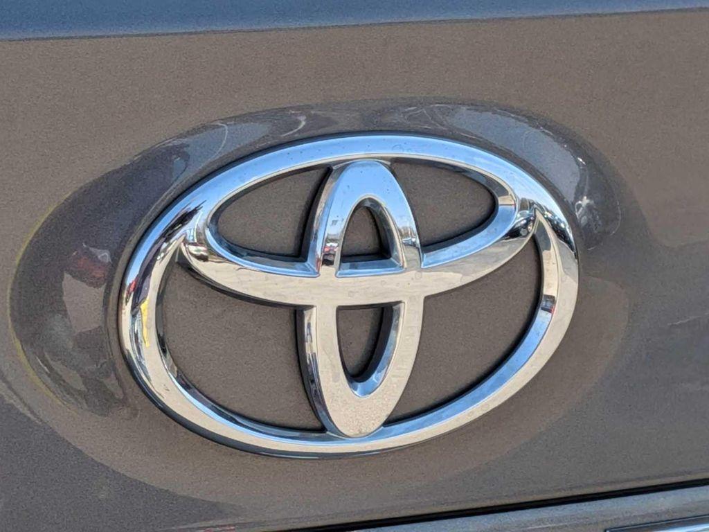 used 2018 Toyota Camry car, priced at $20,597