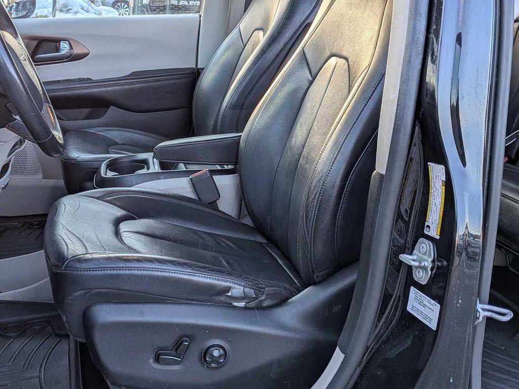 used 2017 Chrysler Pacifica car, priced at $10,997