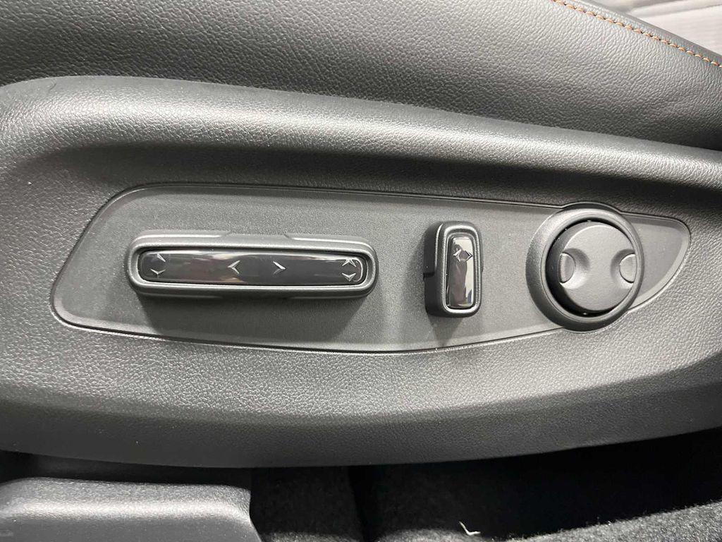 new 2026 Honda CR-V Hybrid car, priced at $41,468