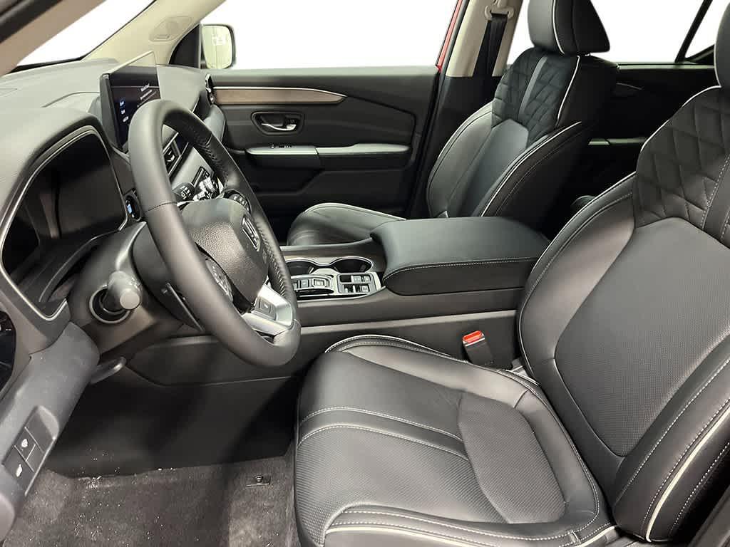 new 2026 Honda Pilot car, priced at $51,130