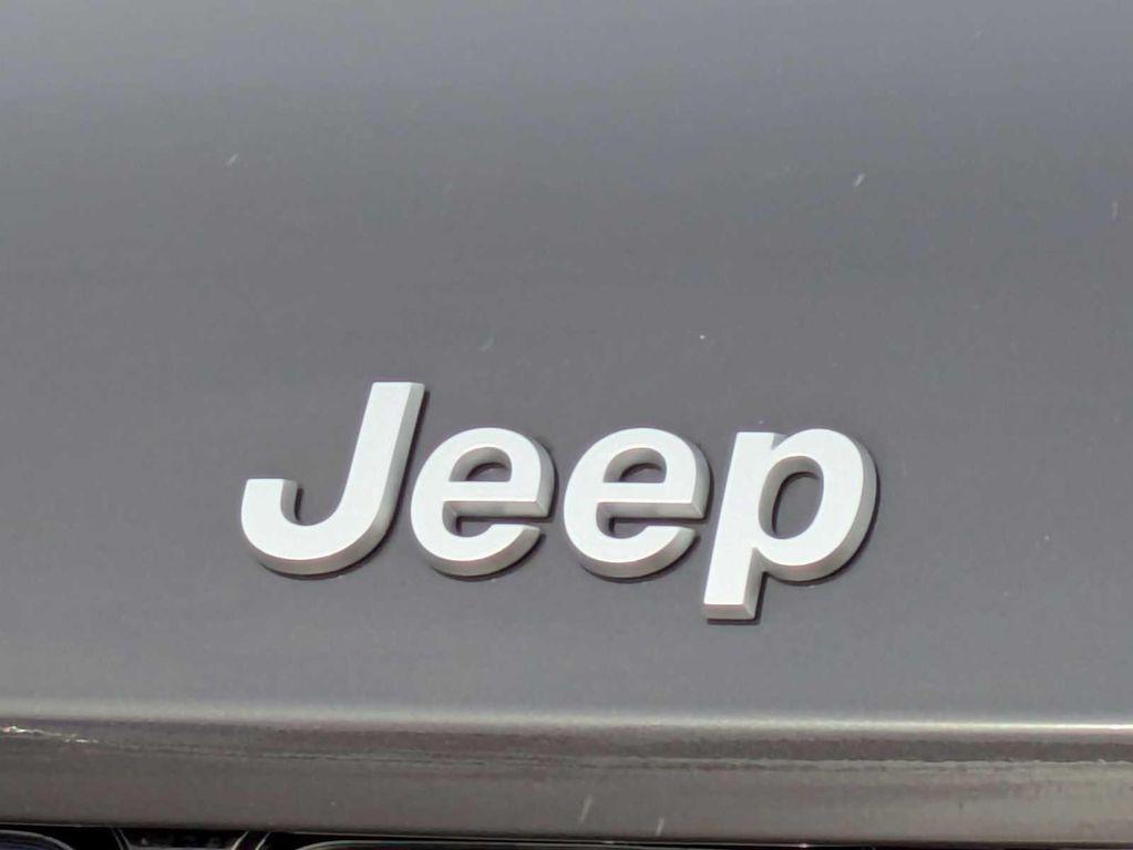 used 2025 Jeep Grand Cherokee L car, priced at $46,786