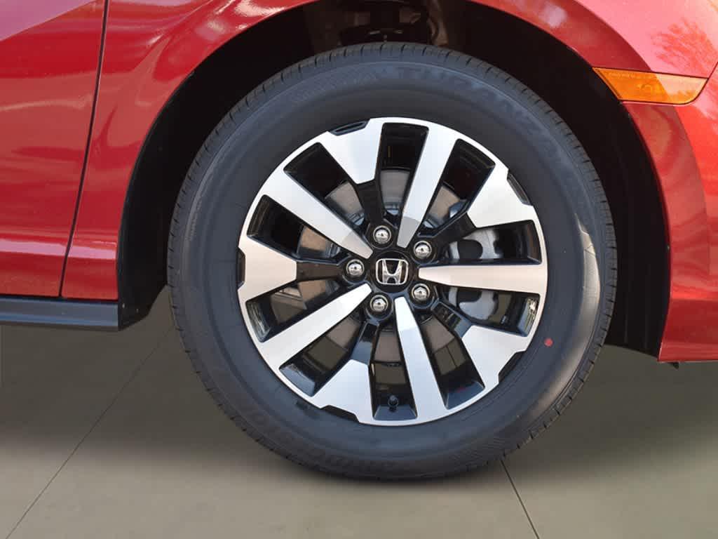 new 2026 Honda Odyssey car, priced at $42,610