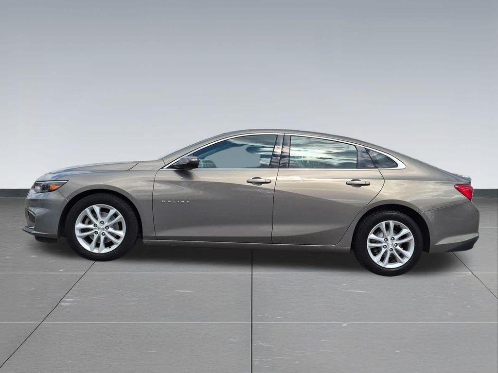 used 2018 Chevrolet Malibu car, priced at $16,736