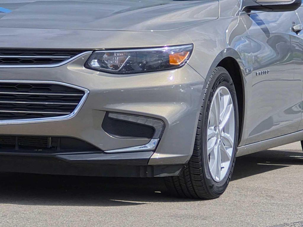 used 2018 Chevrolet Malibu car, priced at $16,736