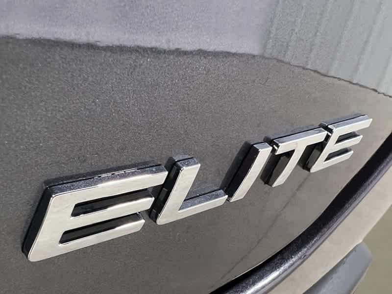 new 2025 Honda Pilot car, priced at $54,575