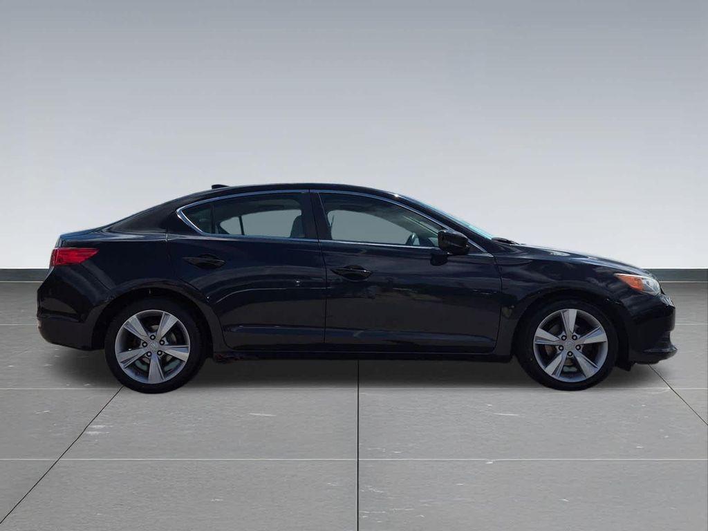 used 2013 Acura ILX car, priced at $12,786