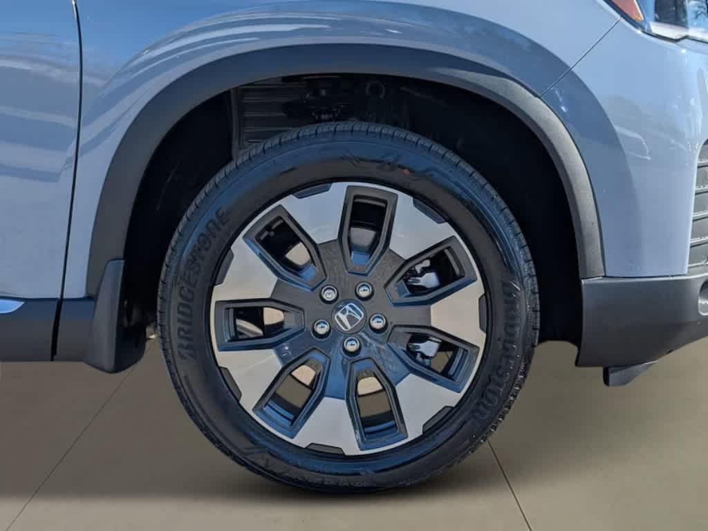 new 2026 Honda Pilot car, priced at $53,045