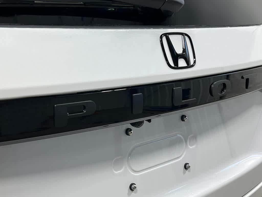 new 2026 Honda Pilot car, priced at $50,290