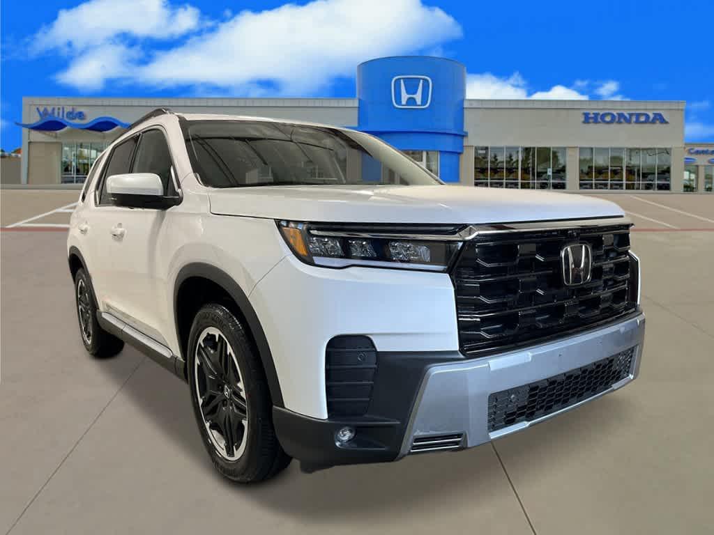 new 2026 Honda Pilot car, priced at $50,290