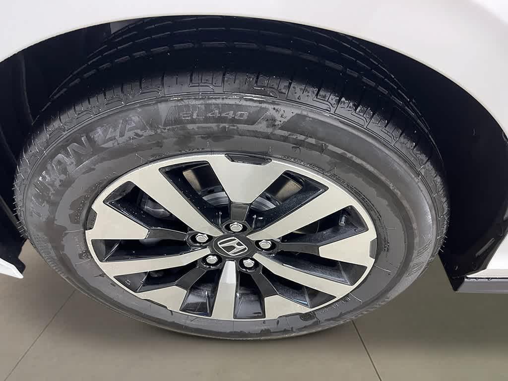 new 2026 Honda Odyssey car, priced at $42,164