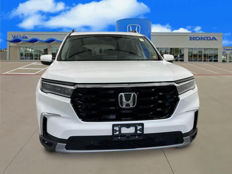 new 2025 Honda Pilot car, priced at $55,030
