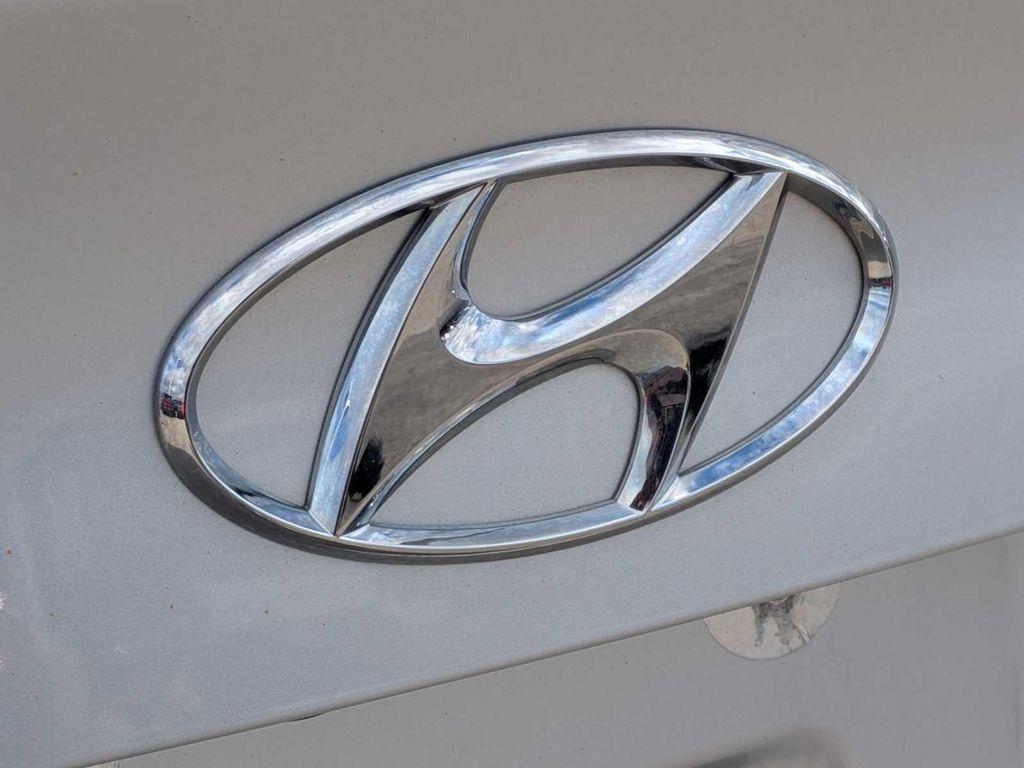 used 2018 Hyundai Elantra car, priced at $9,786