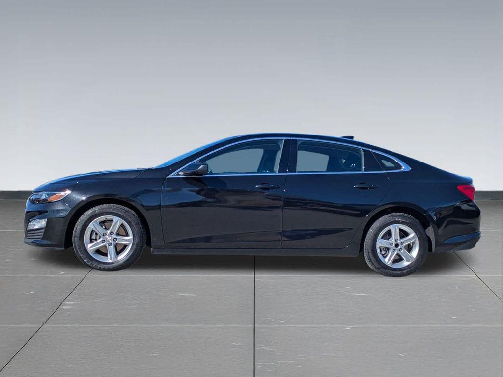 used 2024 Chevrolet Malibu car, priced at $19,544