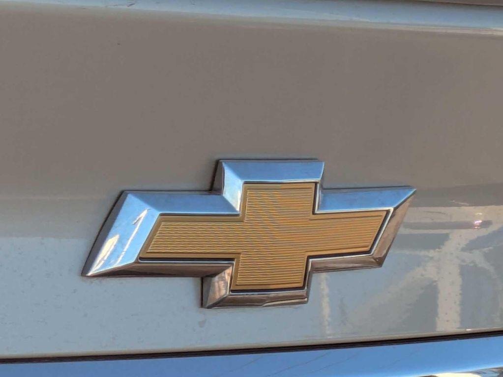 used 2015 Chevrolet Impala car, priced at $18,297