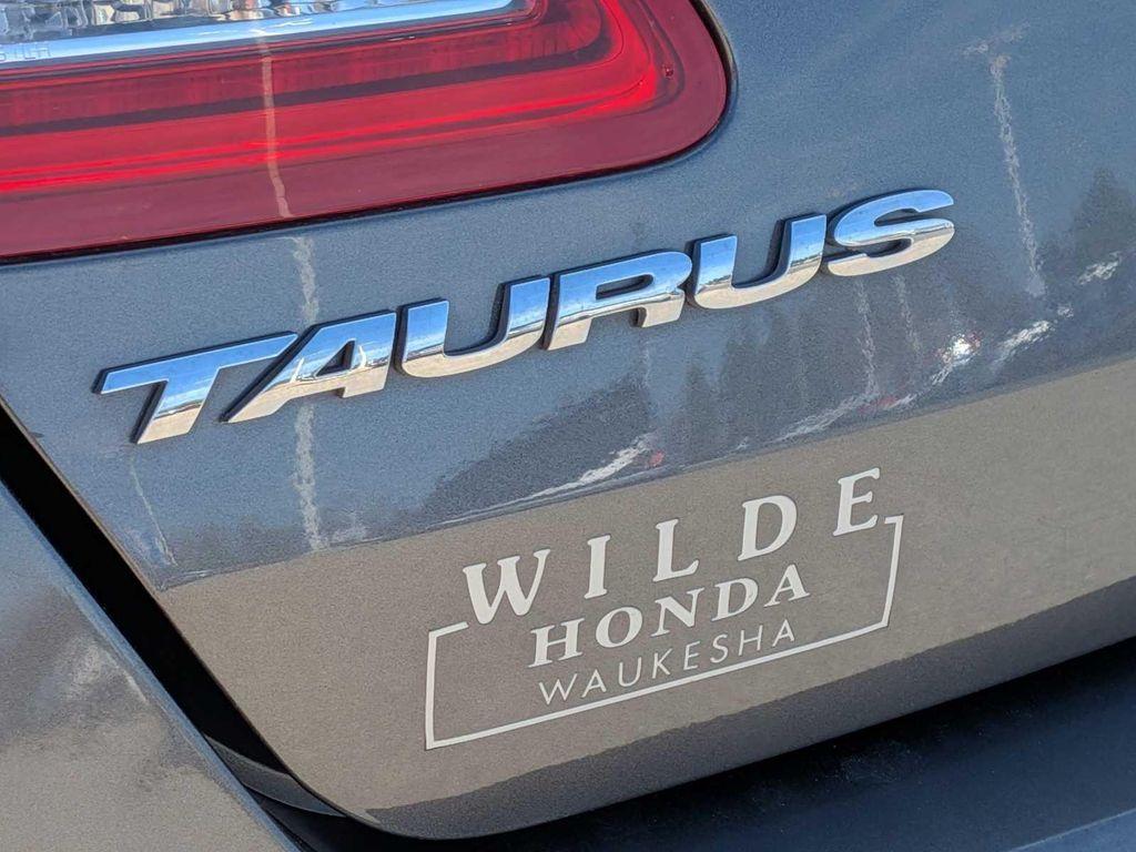 used 2015 Ford Taurus car, priced at $9,036