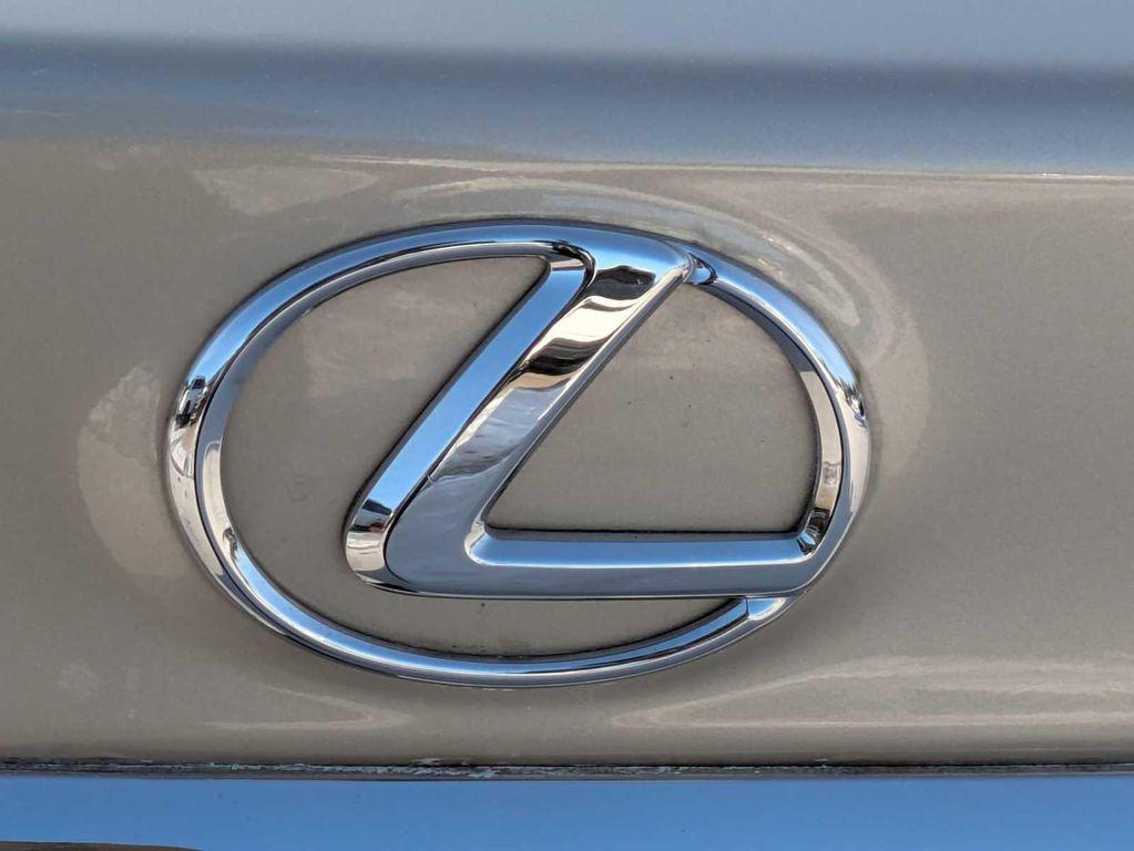 used 2013 Lexus ES 350 car, priced at $16,499