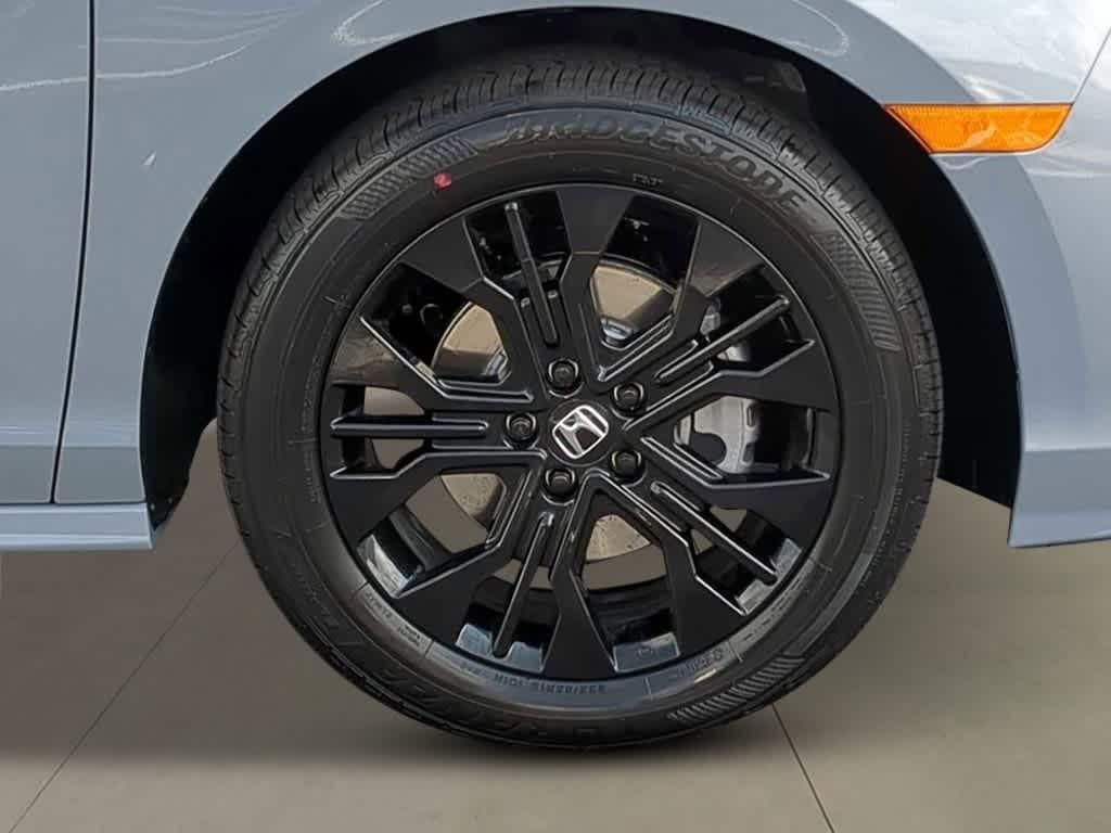 new 2026 Honda Odyssey car, priced at $43,195