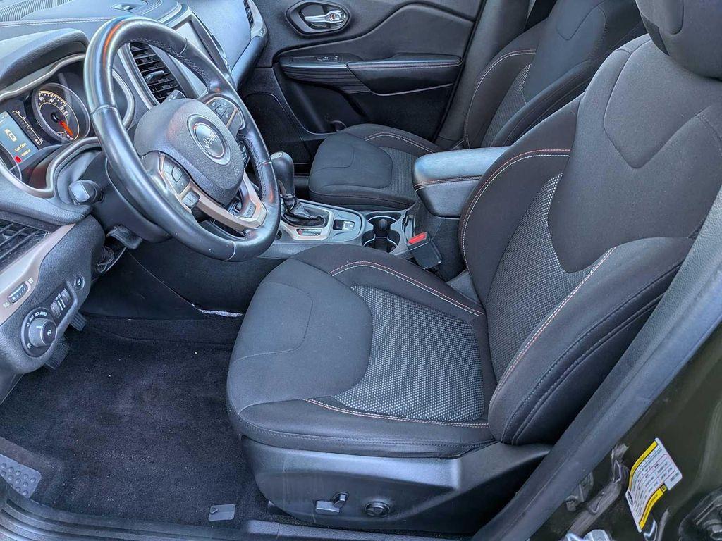 used 2016 Jeep Cherokee car, priced at $9,551