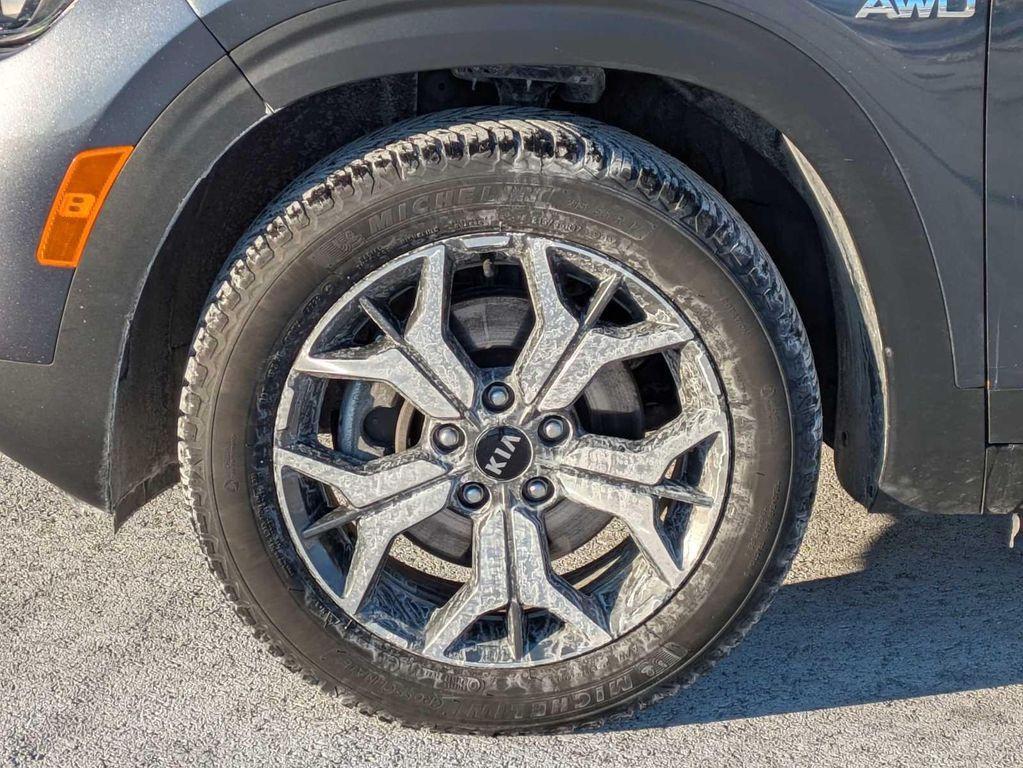 used 2021 Kia Seltos car, priced at $17,399