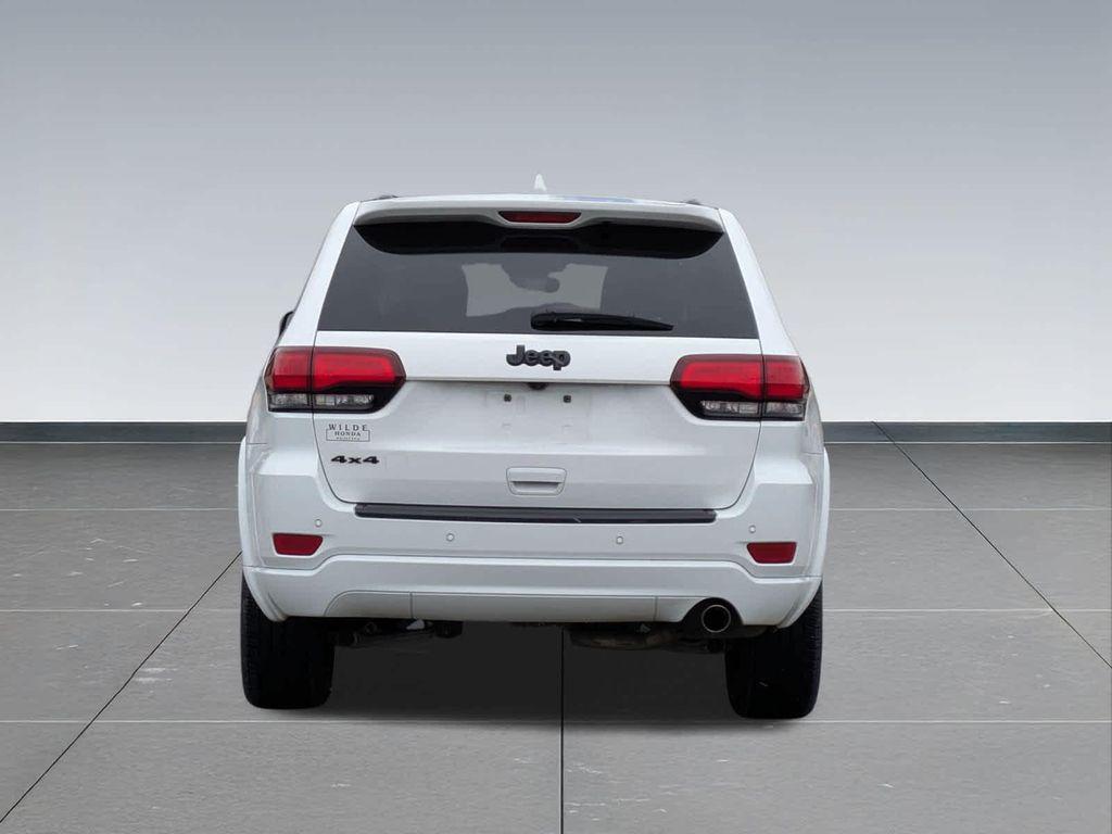 used 2020 Jeep Grand Cherokee car, priced at $18,497