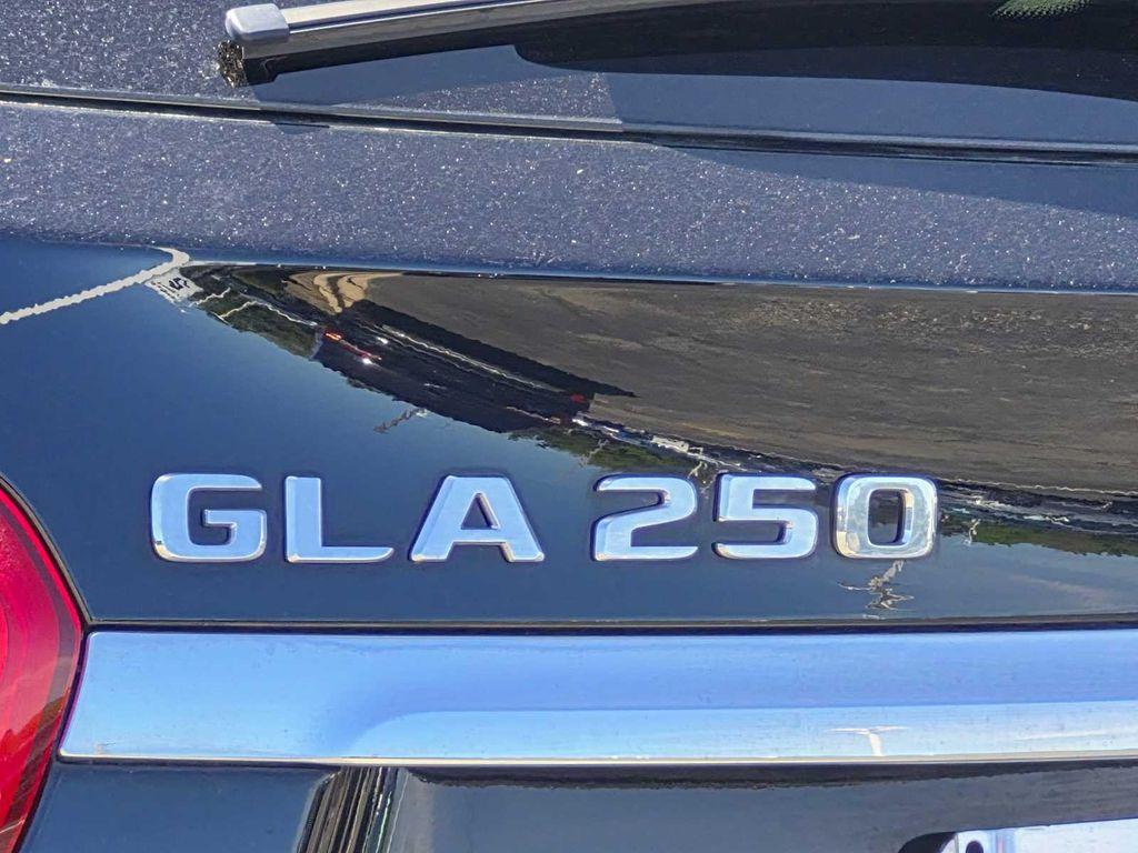used 2020 Mercedes-Benz GLA 250 car, priced at $20,561