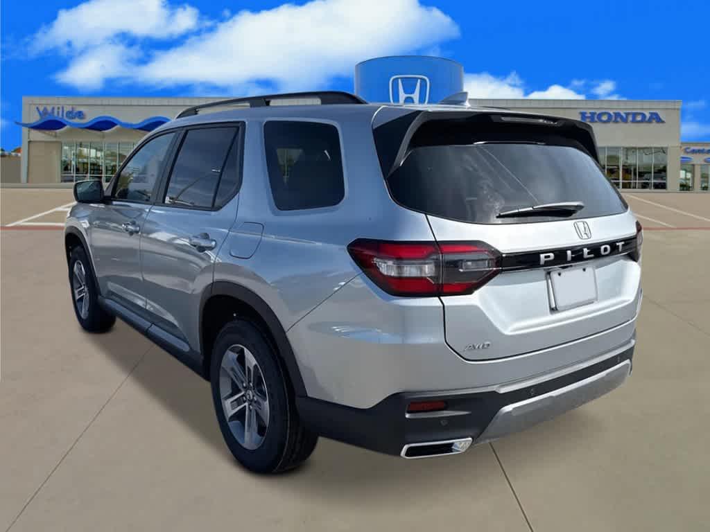 new 2026 Honda Pilot car, priced at $48,090