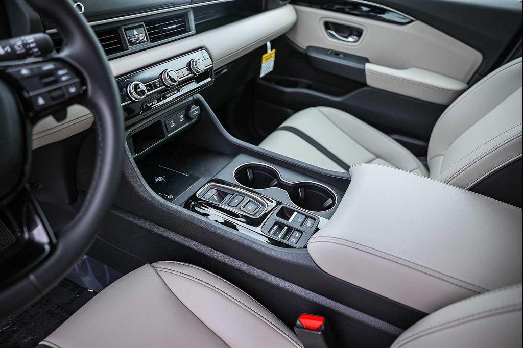 new 2026 Honda Pilot car, priced at $48,090