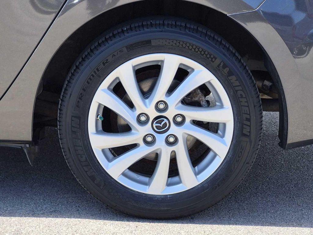 used 2013 Mazda Mazda3 car, priced at $9,900