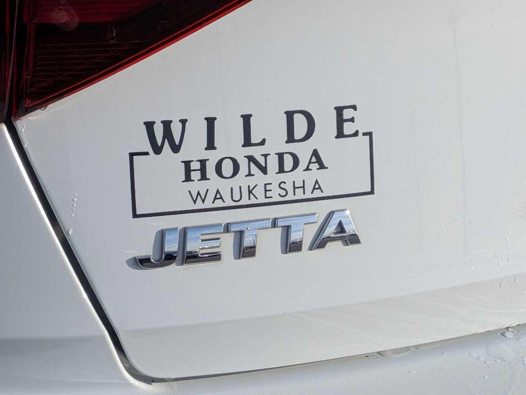 used 2019 Volkswagen Jetta car, priced at $12,532