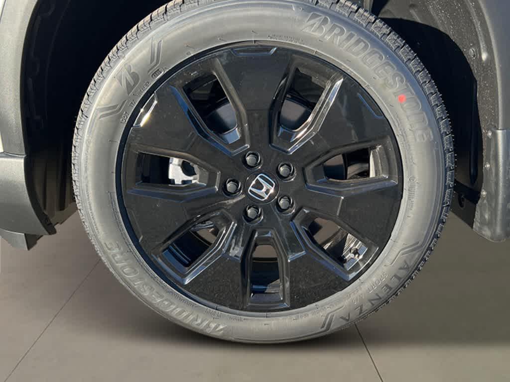 new 2026 Honda Pilot car, priced at $56,945