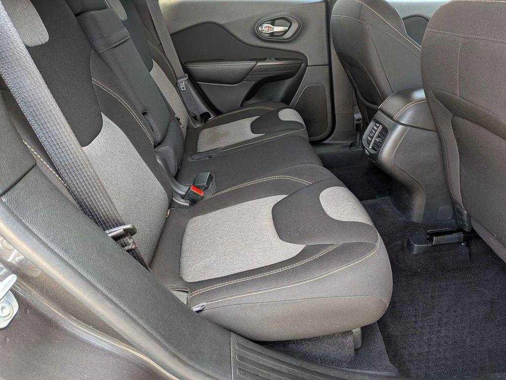 used 2016 Jeep Cherokee car, priced at $12,931