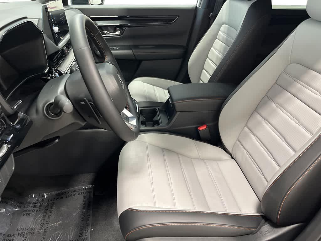 new 2026 Honda CR-V Hybrid car, priced at $41,036