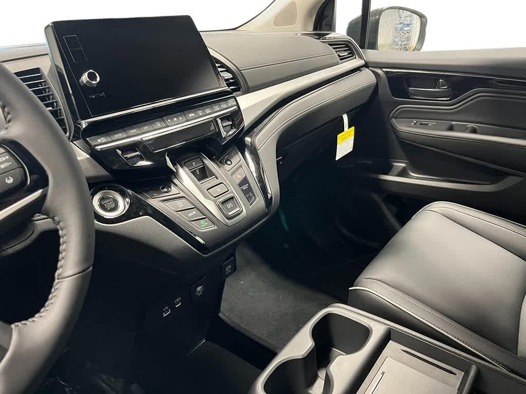 new 2026 Honda Odyssey car, priced at $46,479