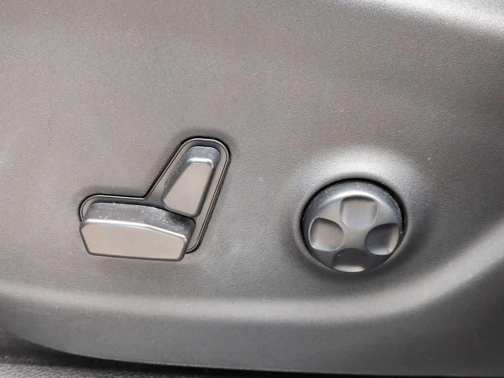 used 2021 Jeep Cherokee car, priced at $24,786
