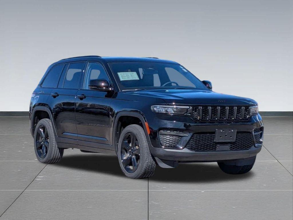 used 2023 Jeep Grand Cherokee car, priced at $32,786