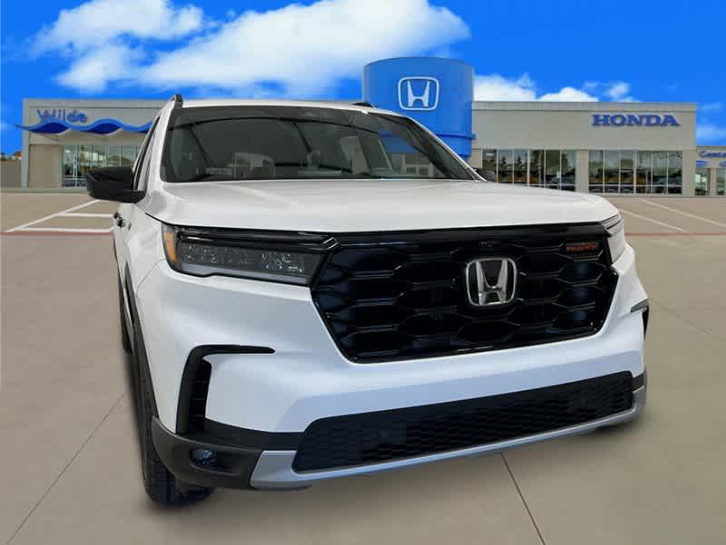 new 2025 Honda Pilot car, priced at $48,719