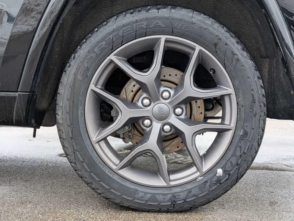 used 2021 Jeep Grand Cherokee car, priced at $21,786