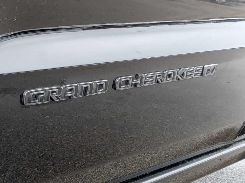 used 2021 Jeep Grand Cherokee car, priced at $21,786
