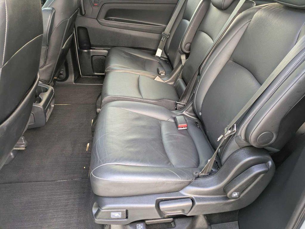 used 2024 Honda Odyssey car, priced at $35,442