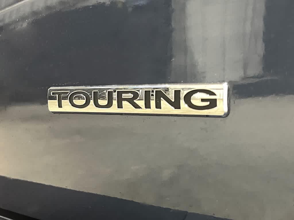 new 2026 Honda Odyssey car, priced at $45,433