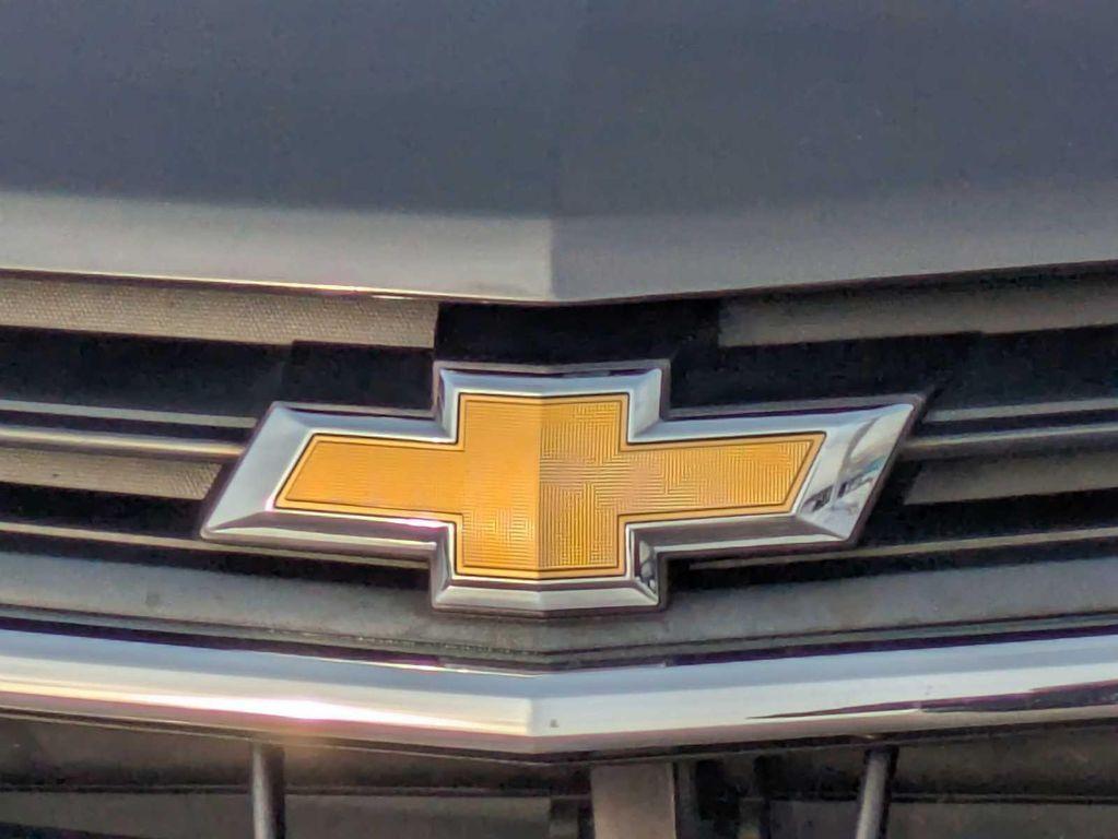 used 2018 Chevrolet Equinox car, priced at $11,744