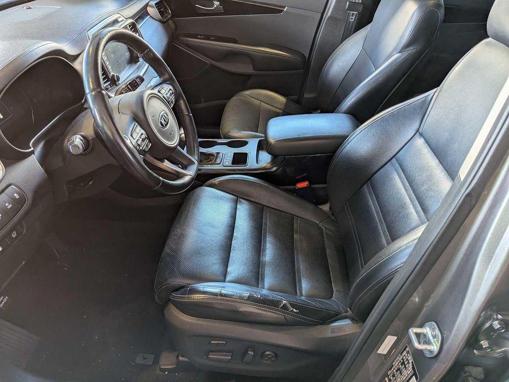 used 2018 Kia Sorento car, priced at $17,786