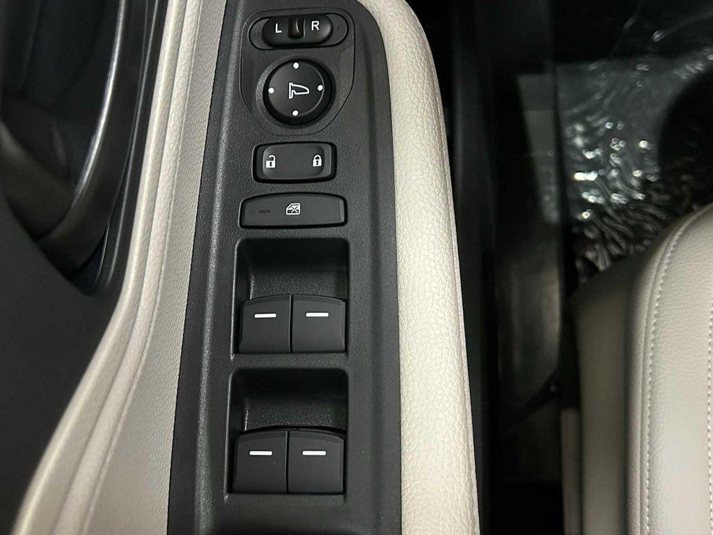 new 2026 Honda Odyssey car, priced at $42,437